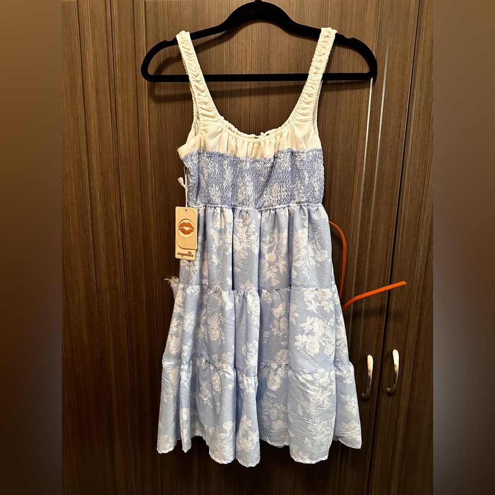 Sugarless size medium dress - Picture 6 of 6